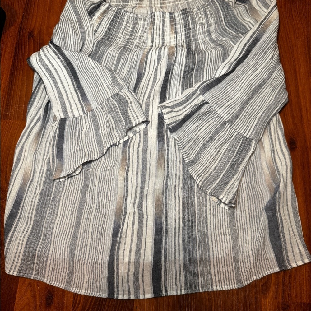 Women’s Petite Blue Stripe Quarter Sleeve Off the Shoulder Top - Picture 1 of 6